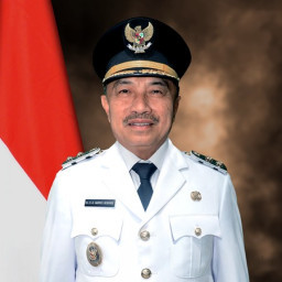 Dr. Abdul Harris Bobihoe, M.Si